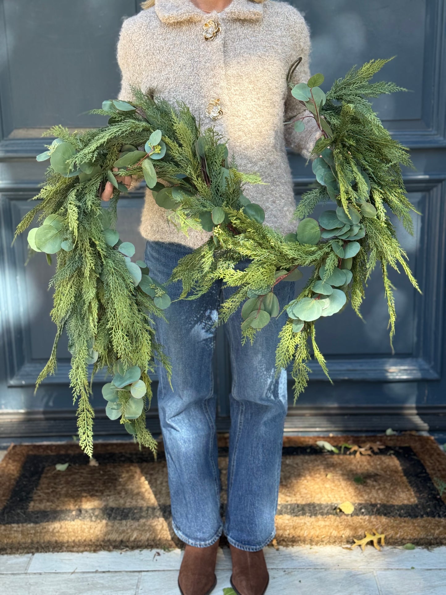 6ft Deluxe Faux Cedar & Eucalyptus Garland